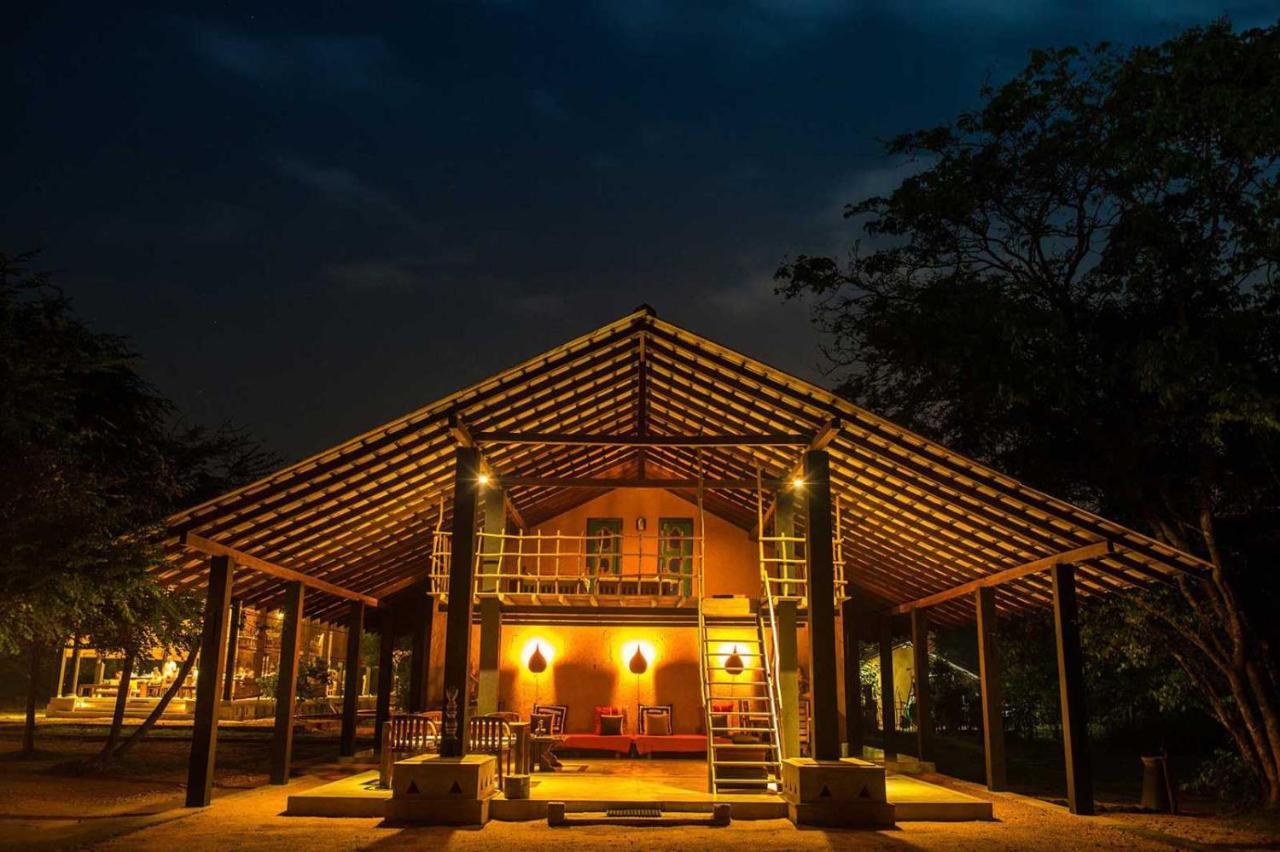 סיגירייה Kumbukgaha Villa מראה חיצוני תמונה